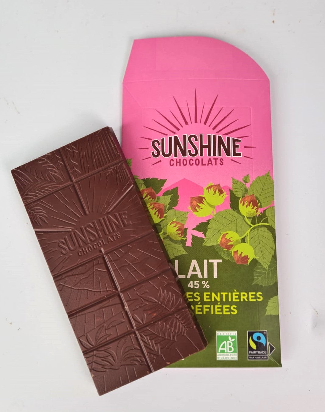 Lait 45% noisettes entières